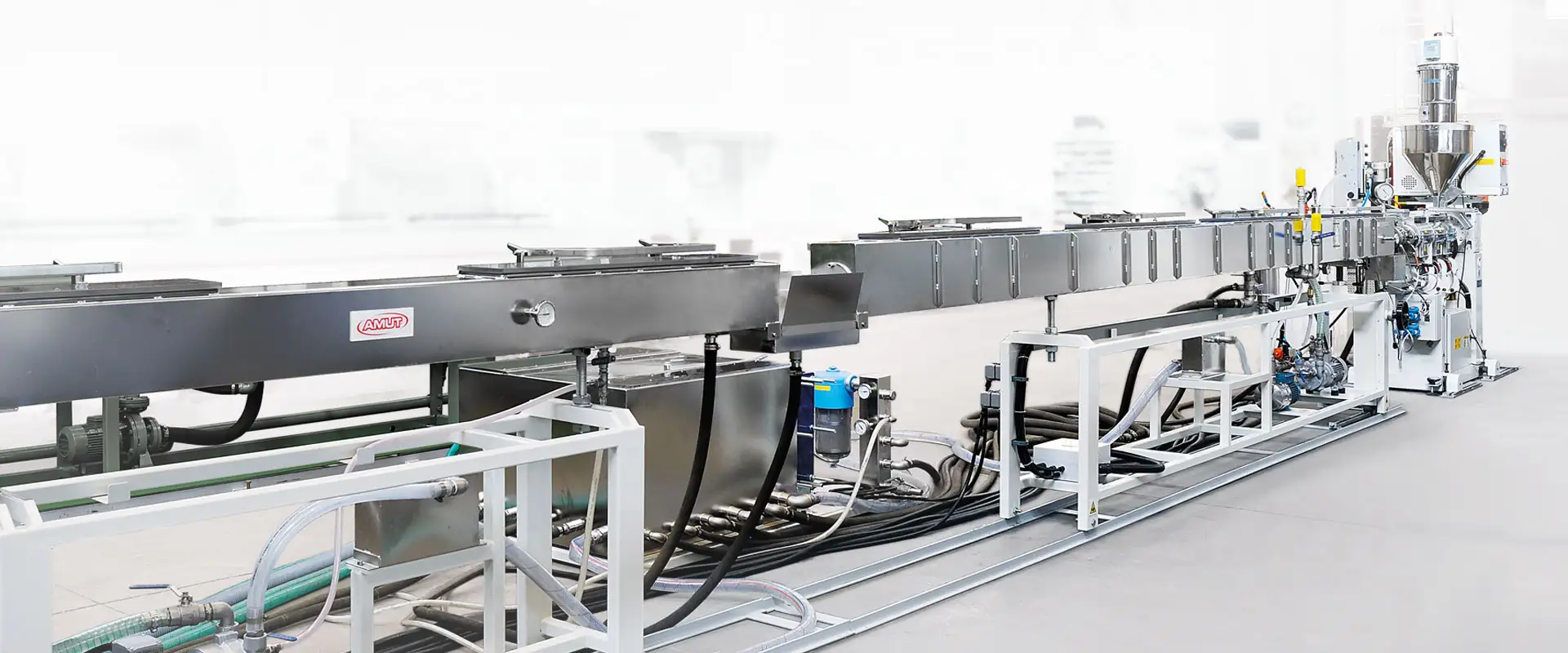 Lines for the production of medical tubing